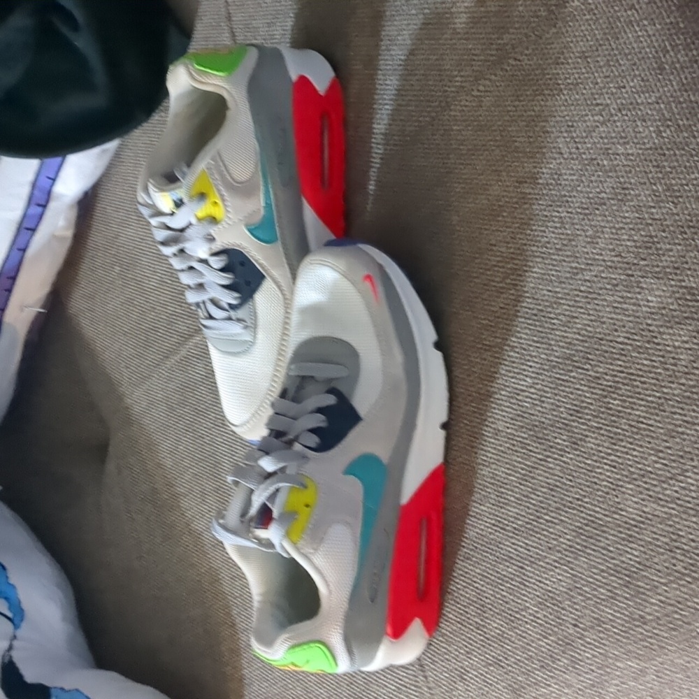 Air max 90 sz 4.5y